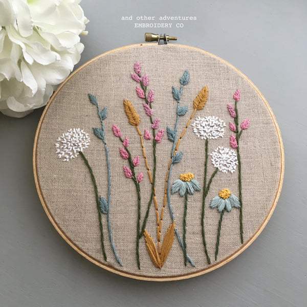 Beginner Floral Embroidery Pattern - The Yellow Birdhouse