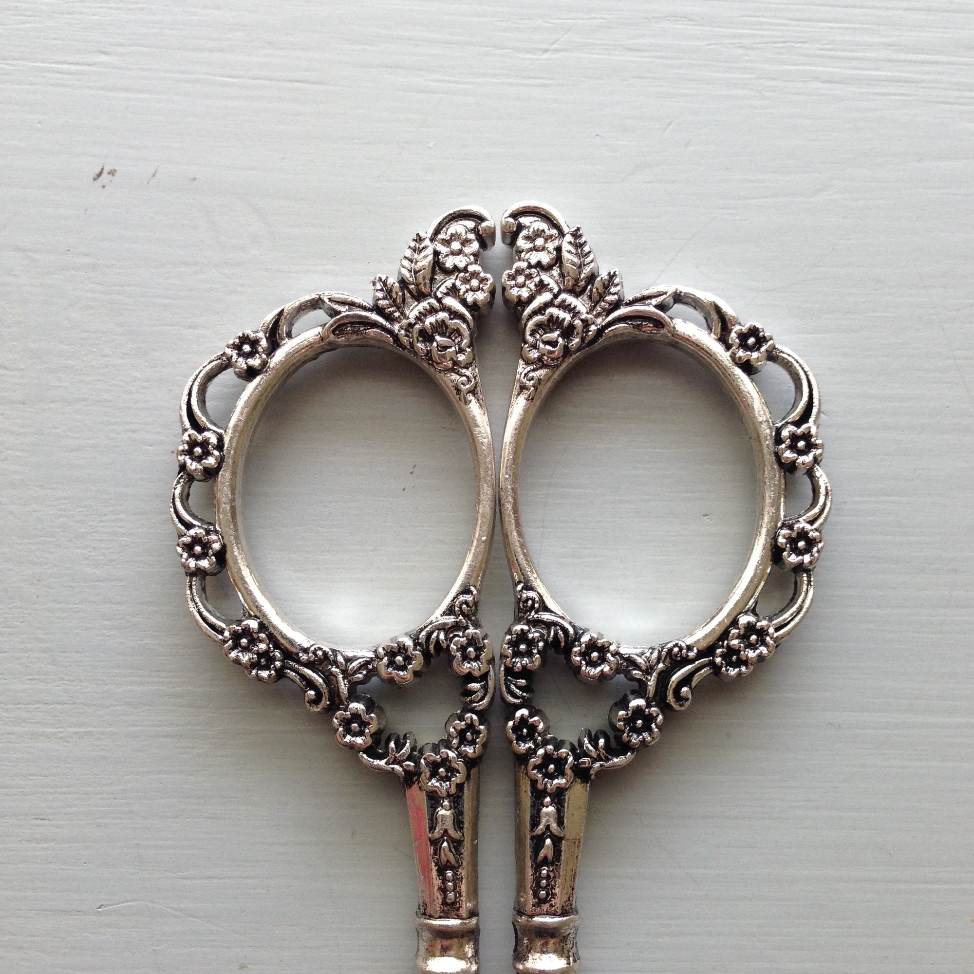 Gold Vintage Style Embroidery Scissors - And Other Adventures Embroidery Co