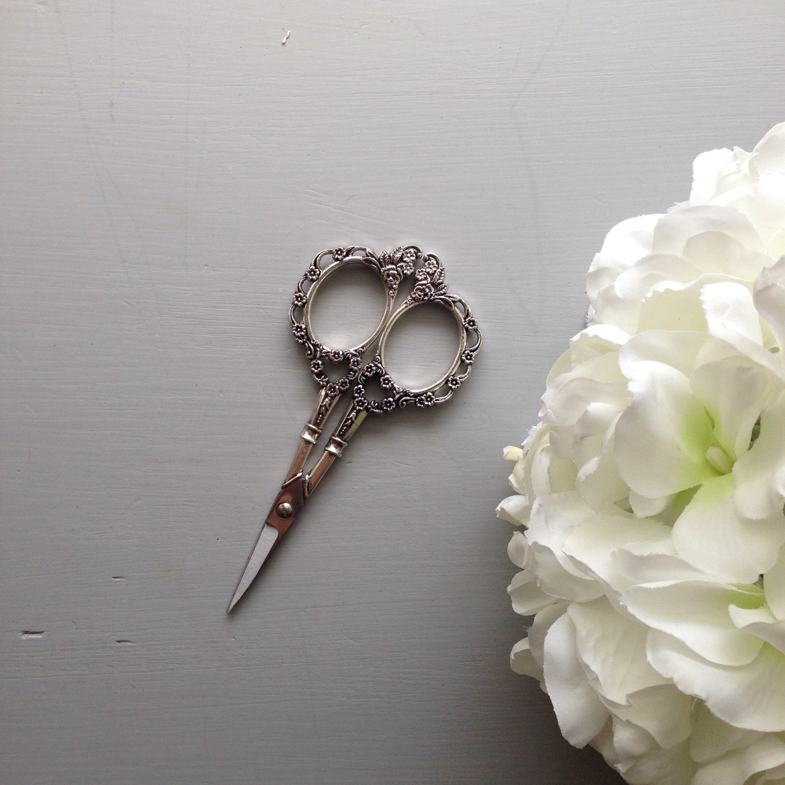 Silver Vintage Style Embroidery Scissors